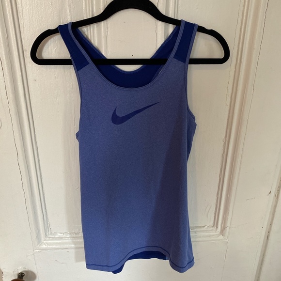 NWOT NIKE RACERBACK WORKOUT TANK TOP - Picture 1 of 3